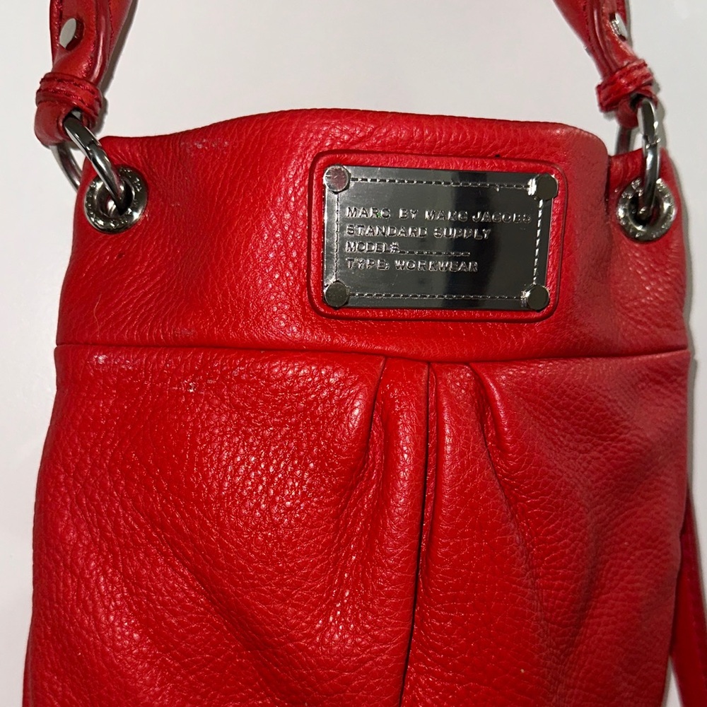 Marc by Marc Jacobs Red Leather Crossbody  Bag - Picture 2 of 11